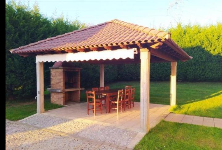 La Eria De Villaverde Intriago Exterior photo